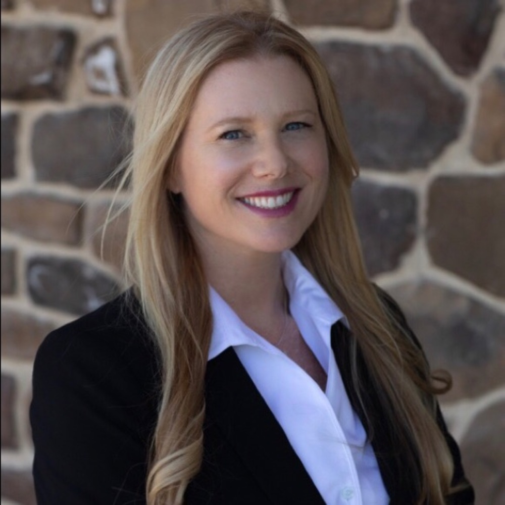 Meet your Posher, Genevieve